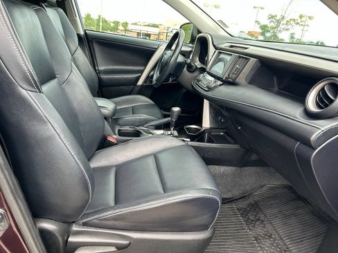 Used 2017 Toyota RAV4 Limited w/ Advanced Technology Package AWD/4WD image 31
