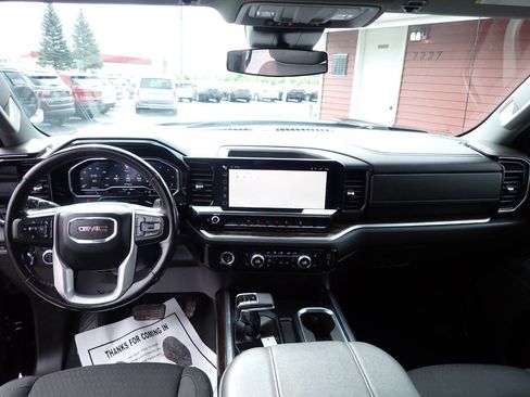 Used 2023 GMC Sierra 1500 Elevation AWD/4WD image 10