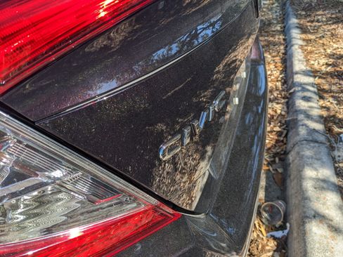 Used 2017 Honda Civic EX-L image 12