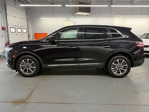 Used 2019 Lincoln Nautilus Reserve AWD/4WD image 12