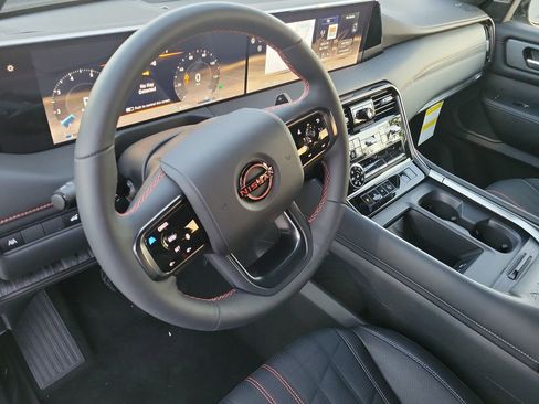 New 2025 Nissan Armada PRO-4X image 26