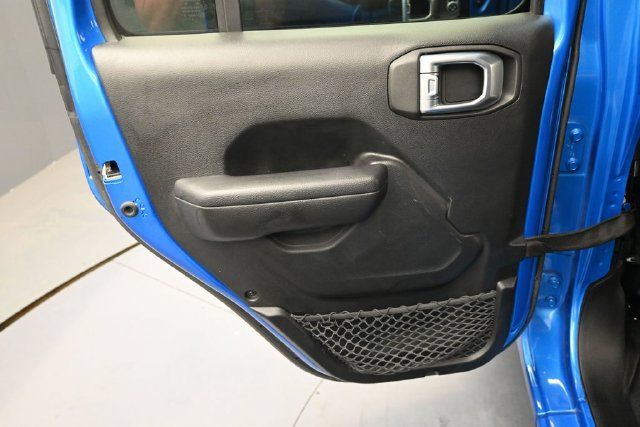 Used 2023 Jeep Wrangler Unlimited Sport AWD/4WD image 27