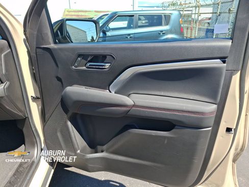 Used 2023 Chevrolet Colorado Z71 w/ Z71 Convenience Package 2 AWD/4WD image 20
