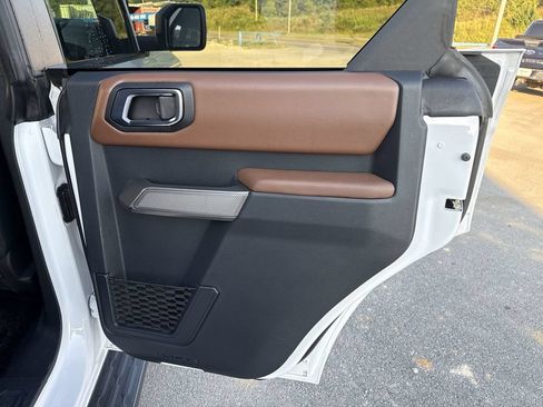 Certified 2023 Ford Bronco Outer Banks AWD/4WD image 23