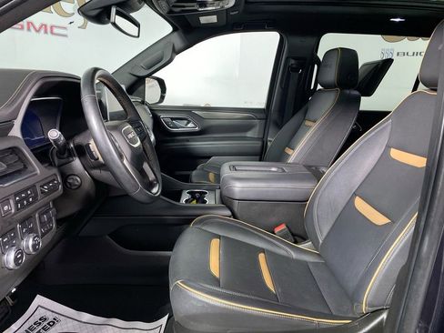 Used 2023 GMC Yukon XL AT4 w/ AT4 Premium Plus Package image 11
