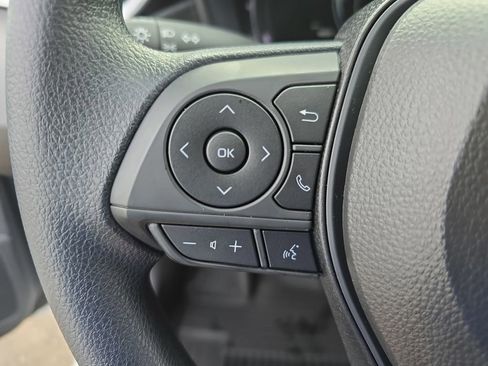 Used 2026 Toyota Corolla LE FWD image 18
