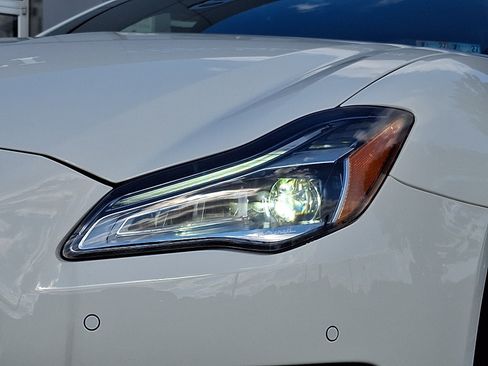 Used 2024 Maserati Quattroporte Modena Ultima Q4 AWD/4WD image 9