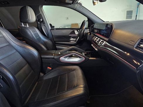 Used 2022 Mercedes-Benz GLS 450 4MATIC image 16
