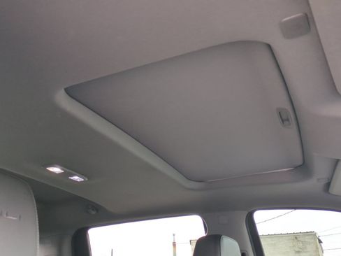 Used 2020 GMC Sierra 1500 Denali w/ Denali Ultimate Package AWD/4WD image 19