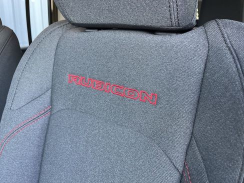 New 2026 Jeep Wrangler Unlimited Rubicon AWD/4WD image 22