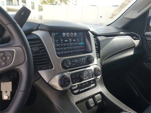 Used 2017 GMC Yukon SLE w/ Convenience Package image 15