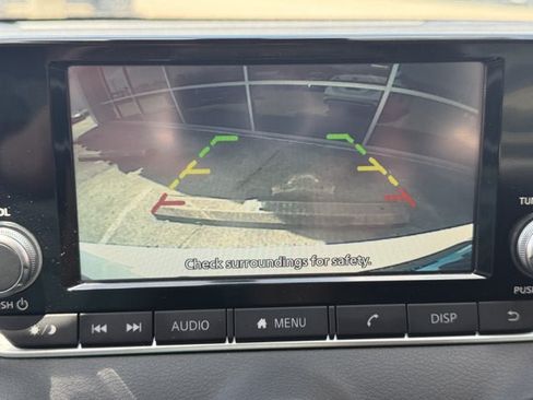 Used 2025 Nissan Sentra S FWD image 20