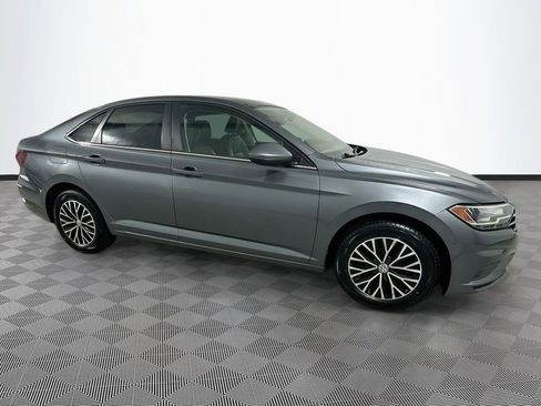 Used 2019 Volkswagen Jetta SE FWD image 8