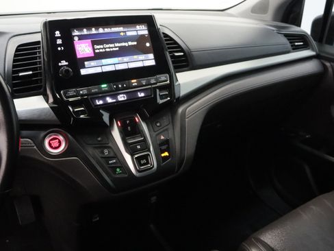 Used 2022 Honda Odyssey EX-L image 16