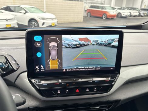 Certified 2024 Volkswagen ID.4 S image 27