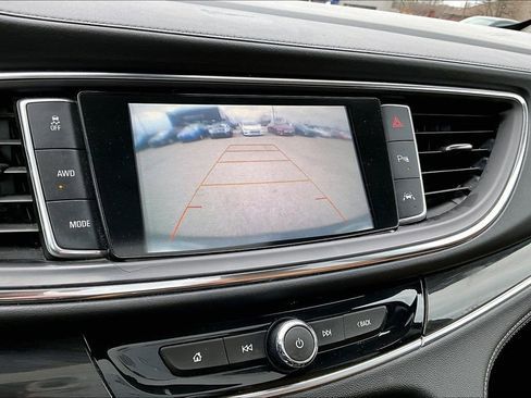 Used 2019 Buick Enclave Premium image 14