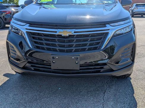 Used 2024 Chevrolet Equinox LS w/ Driver Confidence II Package AWD/4WD image 2