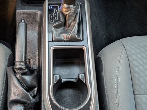 Used 2020 Toyota Tacoma SR5 RWD image 9