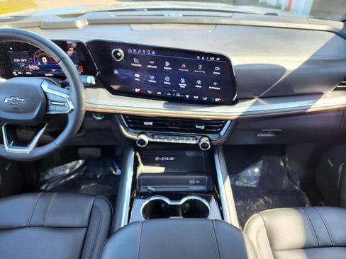 Used 2025 Chevrolet Tahoe RST w/ RST Capability Package AWD/4WD image 12