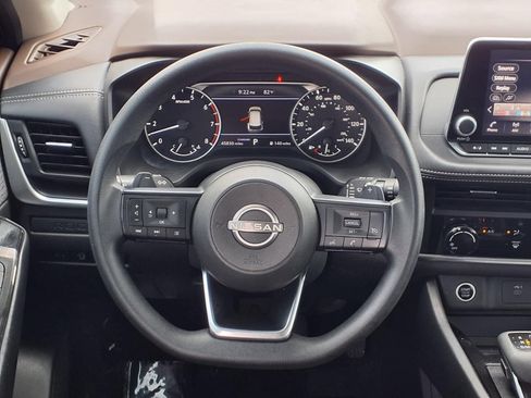 Used 2023 Nissan Rogue S FWD image 14