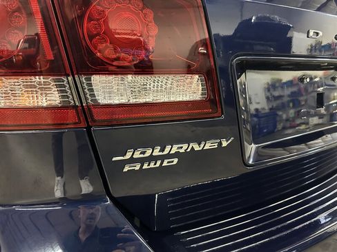 Used 2017 Dodge Journey Crossroad image 39