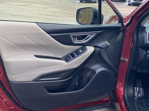 Certified 2021 Subaru Forester Limited image 17