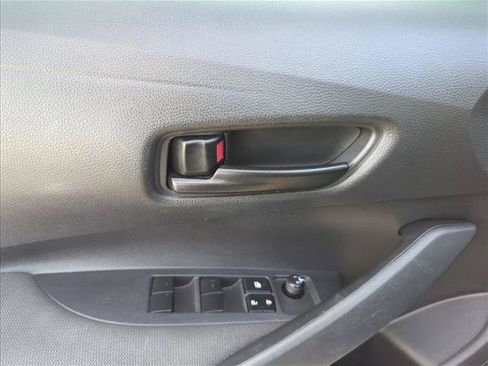 Used 2023 Toyota Corolla LE FWD image 9
