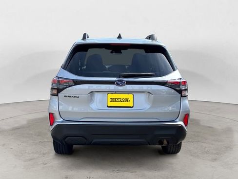 Certified 2025 Subaru Forester Premium AWD/4WD image 4