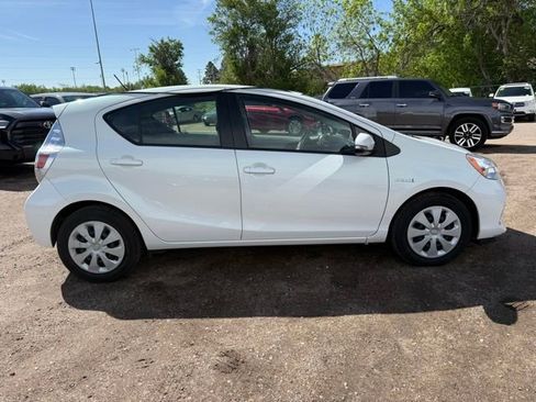 Used 2014 Toyota Prius C Two FWD image 6