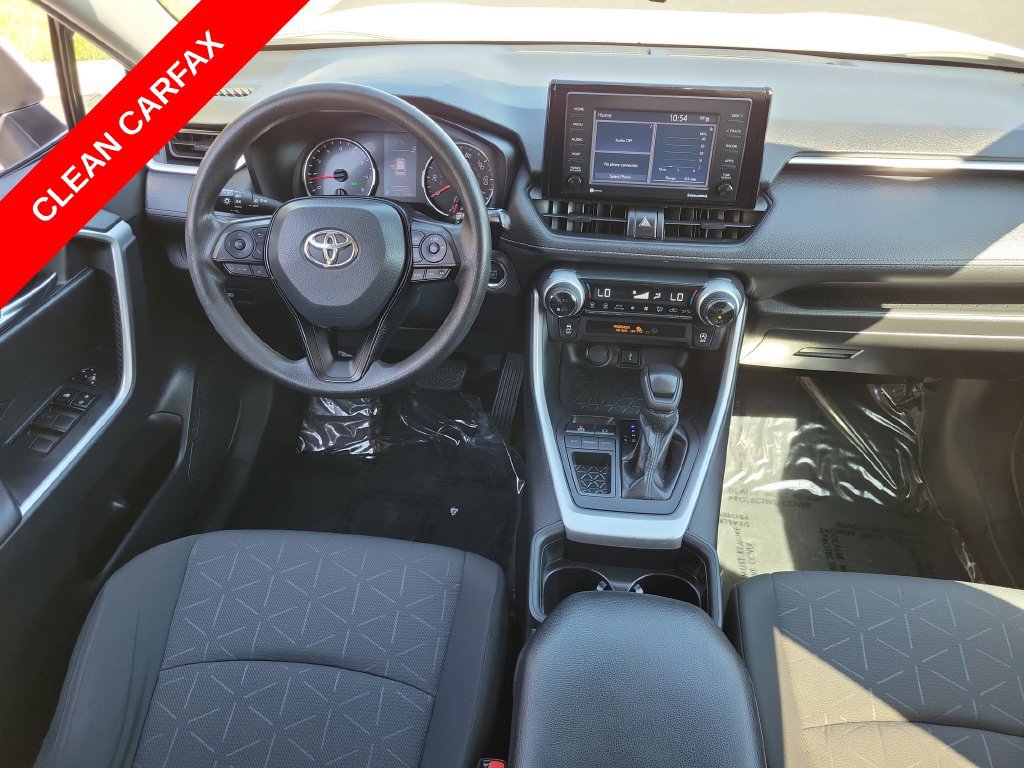 Used 2021 Toyota RAV4 XLE w/ Carpet Mat Package (TMS) FWD image 13