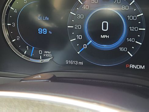 Used 2016 Cadillac Escalade Luxury image 21