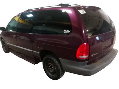 Used 1999 Plymouth Grand Voyager FWD image 3