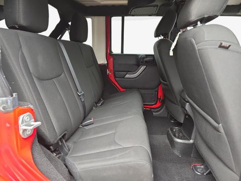 Used 2017 Jeep Wrangler Unlimited Sport w/ Quick Order Package 24S AWD/4WD image 32