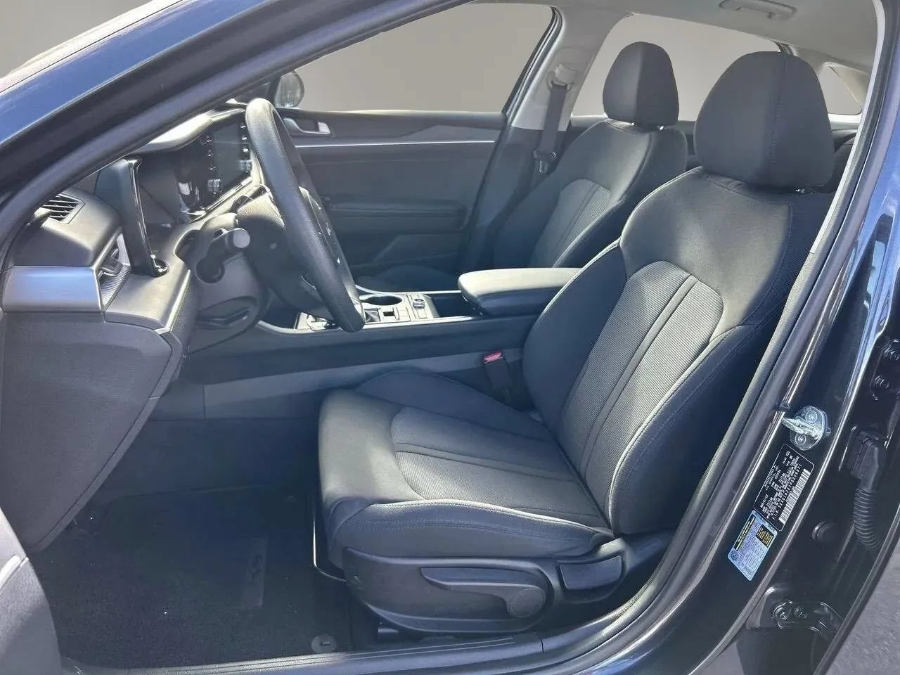 Used 2023 Kia K5 LXS FWD image 11