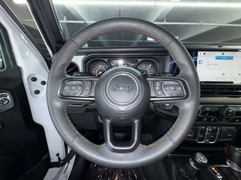 Used 2024 Jeep Wrangler Unlimited Sport AWD/4WD image 15