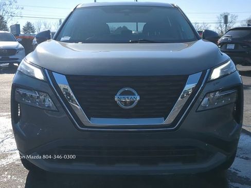 Used 2021 Nissan Rogue SV image 9
