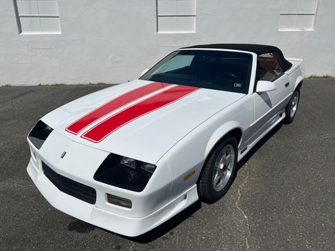 Used 1992 Chevrolet Camaro RS image 2