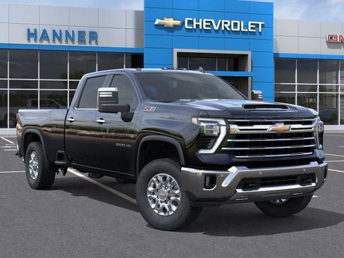 New 2026 Chevrolet Silverado 3500 LTZ AWD/4WD image 7