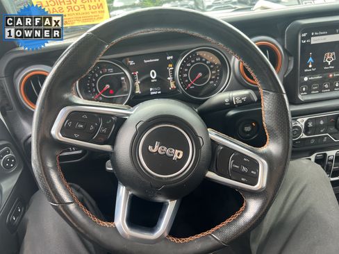 Used 2020 Jeep Gladiator Mojave AWD/4WD image 18