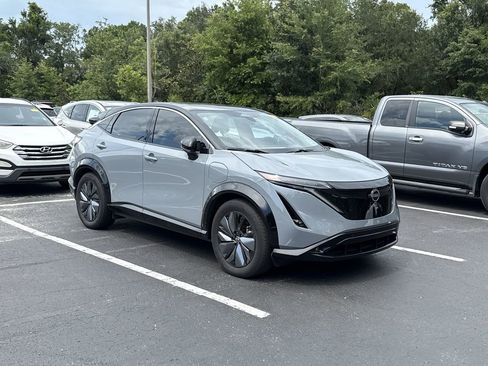 Certified 2023 Nissan Ariya FWD image 1