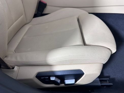 Used 2018 BMW 330i Sedan image 33