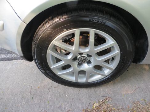 Used 2002 Volkswagen Golf 1.8T image 17