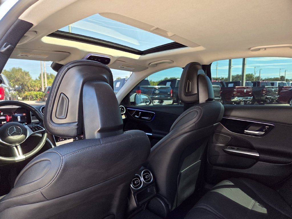 Used 2022 Mercedes-Benz C 300 Sedan image 23