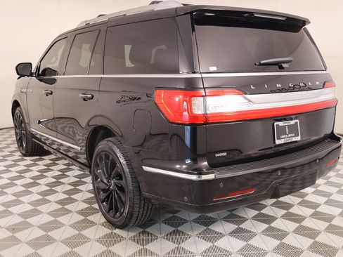 Used 2021 Lincoln Navigator Reserve AWD/4WD image 25