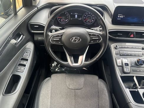 Used 2023 Hyundai Santa Fe SEL image 2