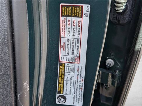 Used 2024 Nissan Pathfinder SL w/ SL Premium Package FWD image 19