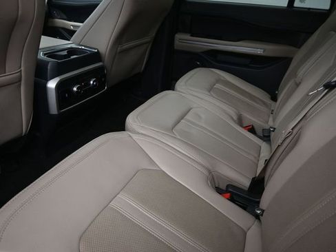 Used 2024 Ford Expedition Max Limited image 20