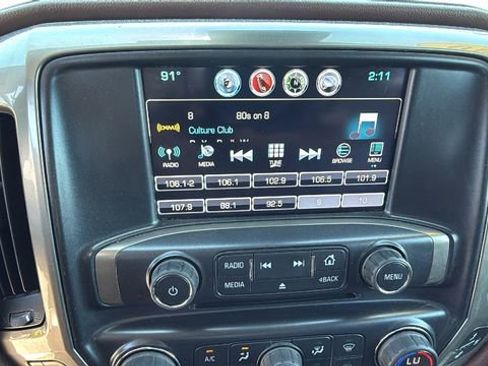 Used 2016 Chevrolet Silverado 2500 High Country image 15