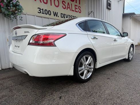 Used 2015 Nissan Altima 3.5 SL FWD image 4