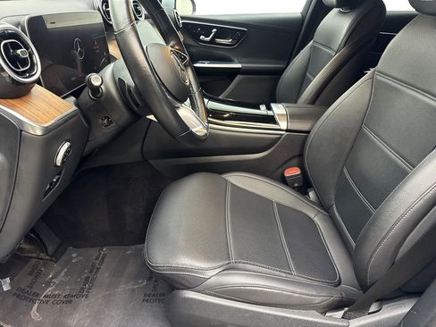 Used 2023 Mercedes-Benz GLC 300 4MATIC image 26